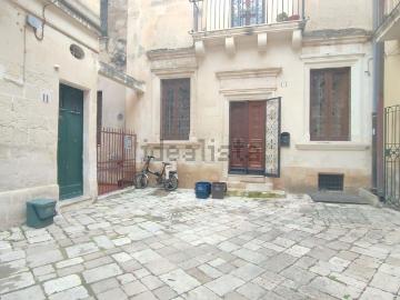 Appartamento in vendita di 134 m² in Via Corrado Capece, 9