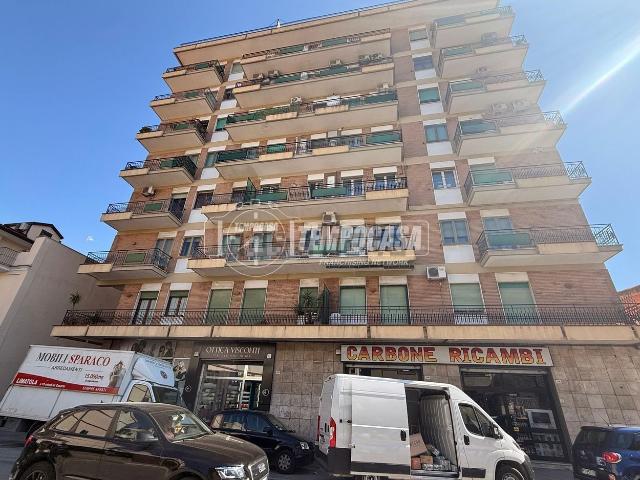 Appartamento in vendita di 134 m² in Via Alcide de Gasperi, 164