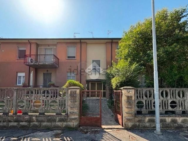 Appartamento in vendita di 134 m² in Via Alcide De Gasperi, 2