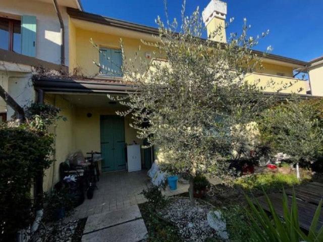 Appartamento in vendita di 134 m² in Via Alessandro Manzoni, 9