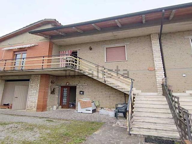 Appartamento in vendita di 134 m² in Via Basilicata