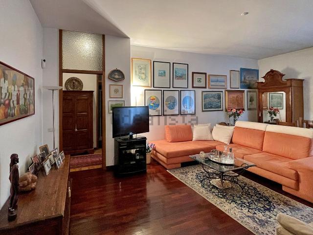 Appartamento in vendita di 134 m² in Via Giovanni Amendola, 6