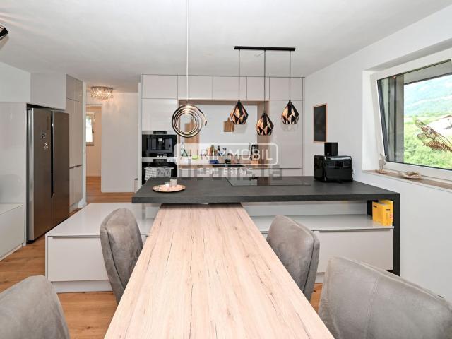 Appartamento in vendita di 134 m² in Via Gremsen, 22
