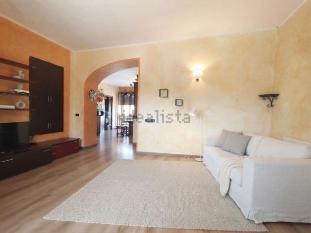 Appartamento in vendita di 134 m² in Via dei Tigli, 46
