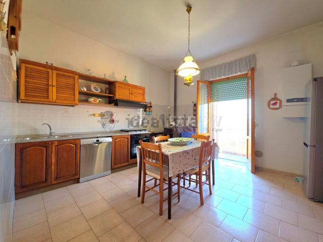 Appartamento in vendita di 134 m² in Via Fonte degli Angeli, 27