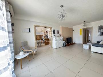 Appartamento in vendita di 134 m² in Via Feliciano Rossitto, 45