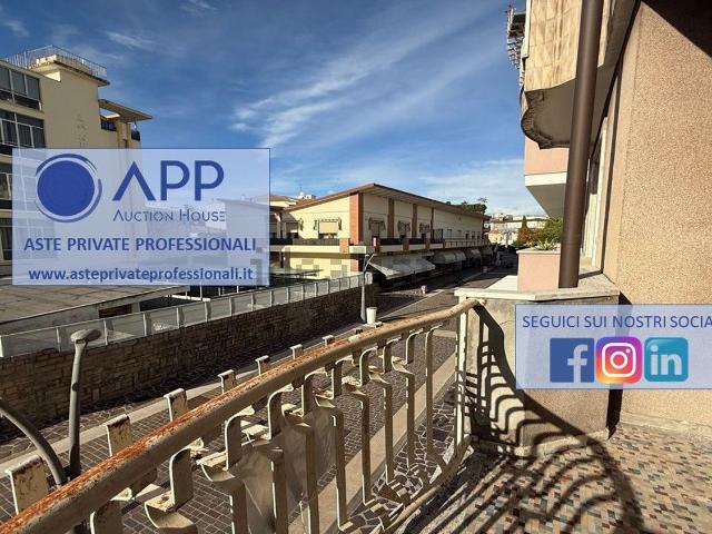 Appartamento in vendita di 134 m² in Via Flavio Busonera, 33