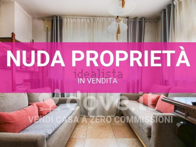 Appartamento in vendita di 134 m² in Via Fratelli Govoni, 12