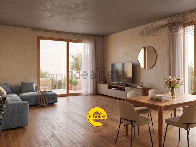 Appartamento in vendita di 134 m² in Via Ortigara