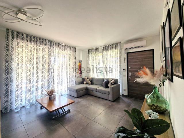 Appartamento in vendita di 134 m² in Via Ludovico Ariosto, 3
