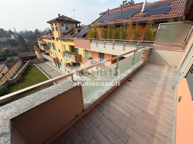 Appartamento in vendita di 134 m² in Via Luigi Cadorna