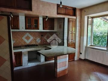 Appartamento in vendita di 134 m² in Via Macerine, 9