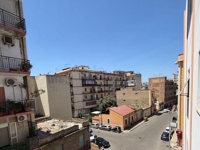 Appartamento in vendita di 134 m² in Via Nicola Furnari
