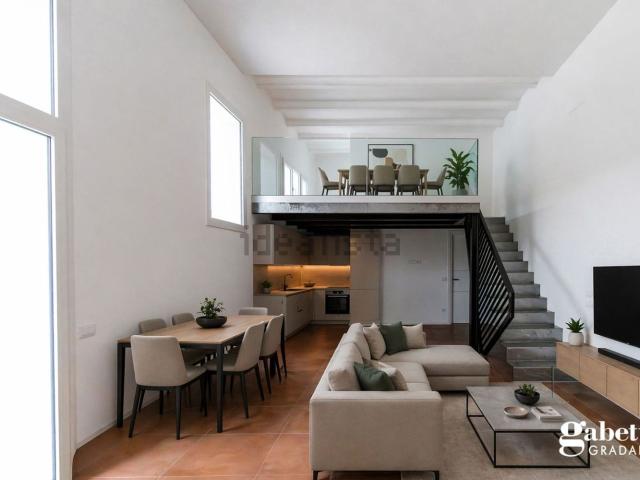 Appartamento in vendita di 134 m² in Via Solferino