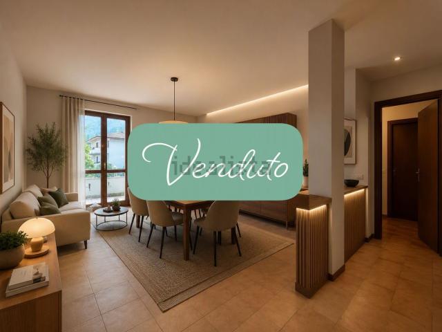 Appartamento in vendita di 134 m² in Via Silvio Pellico