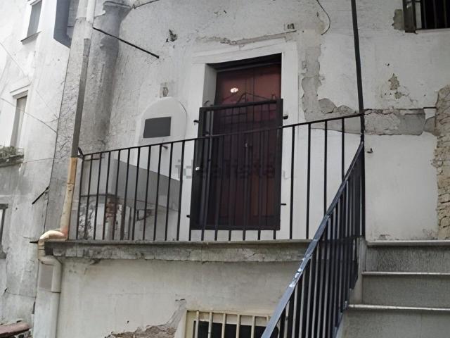 Appartamento in vendita di 134 m² in Via Padolisi