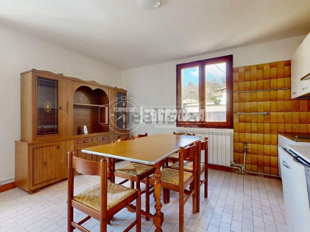 Appartamento in vendita di 134 m² in Via Palmiro Togliatti, 13