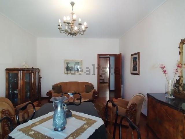 Appartamento in vendita di 134 m² in Viale Val di Mazara