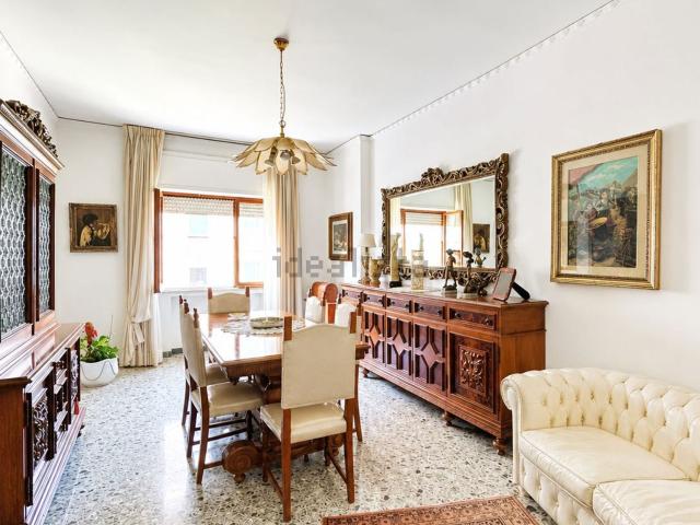 Appartamento in vendita di 134 m² in Viale Privato degli Astronauti