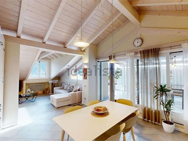 Appartamento in vendita di 134 m² in Corso Belvedere, 200