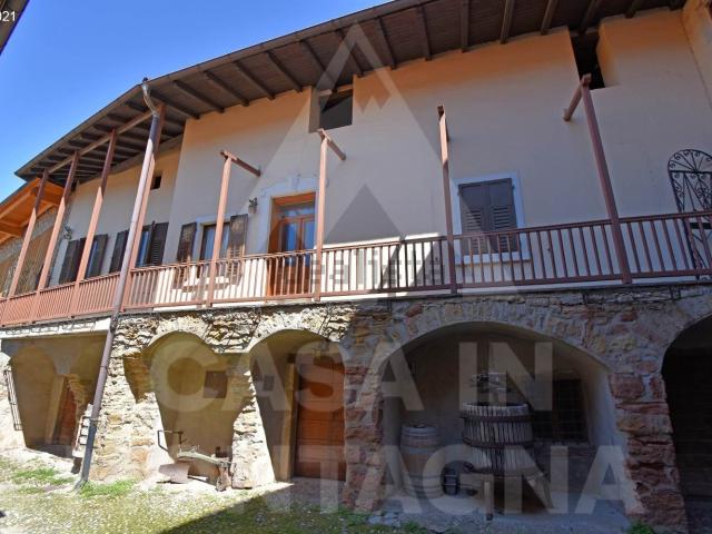 Appartamento in vendita di 134 m² in Piazza Giovanni Nepomuceno Della Croce