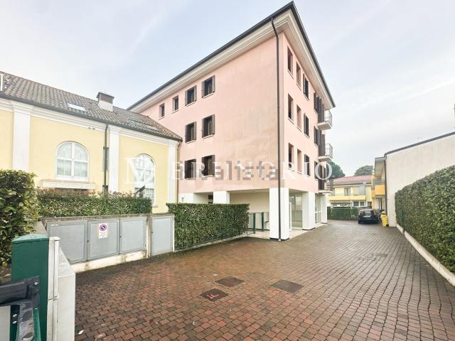 Appartamento in vendita di 134 m² in Piazza La Filanda, 14