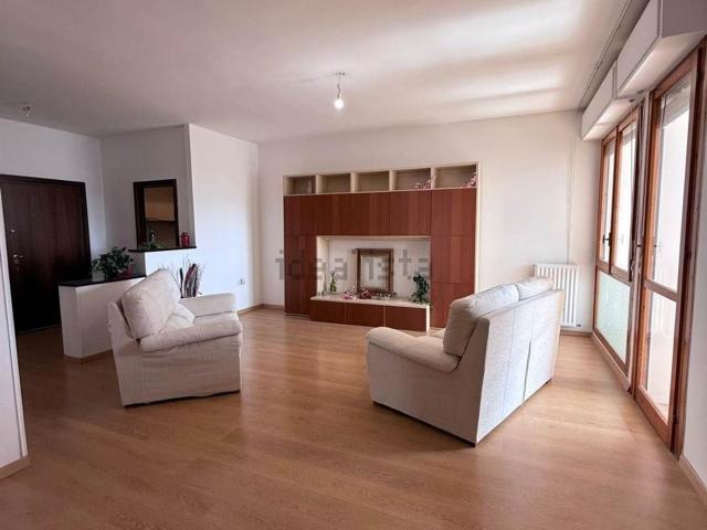 Appartamento in vendita di 135 m²
