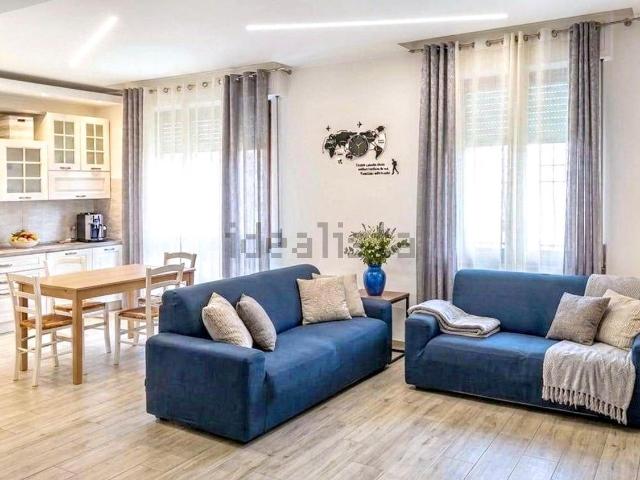 Appartamento in vendita di 135 m² in Via XXV Aprile