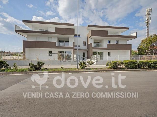 Appartamento in vendita di 135 m² in Via 33° Reggimento Artiglieria, 16