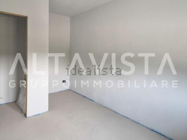 Appartamento in vendita di 135 m² in Via C. Battisti