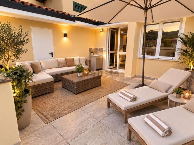 Appartamento in vendita di 135 m² in Via Collette
