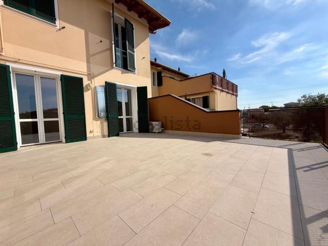 Appartamento in vendita di 135 m² in Via Caduti di Nassiriya