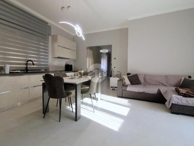 Appartamento in vendita di 135 m² in Via Camillo Muratore, 6