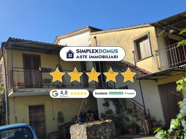Appartamento in vendita di 135 m² in Via Campo Cavaliere