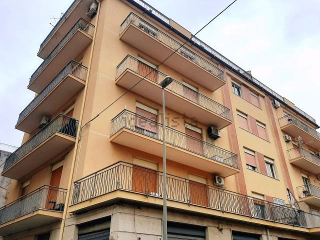 Appartamento in vendita di 135 m² in Via Carlo Alberto, 36