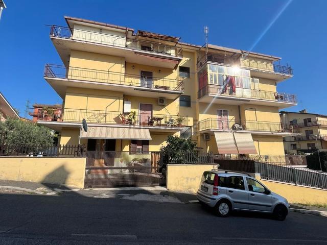 Appartamento in vendita di 135 m² in Via Castenedolo, 53