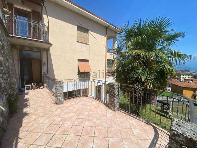 Appartamento in vendita di 135 m² in Via Antica Regina, 23