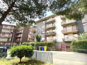 Appartamento in vendita di 135 m² in Via Adone