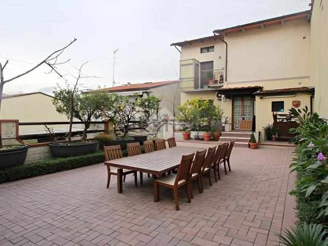 Appartamento in vendita di 135 m² in Via Argonne