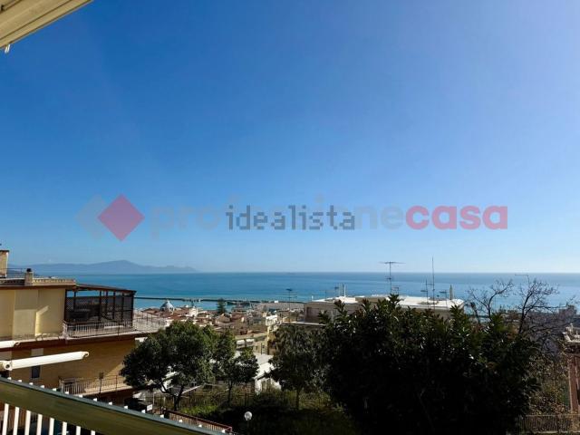 Appartamento in vendita di 135 m² in Via Ascatiello