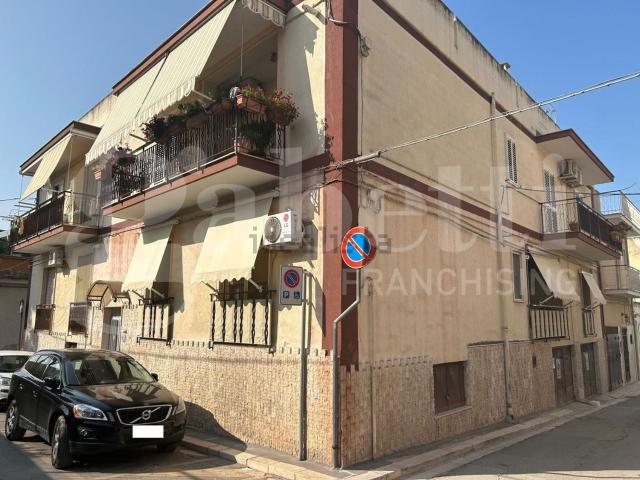 Appartamento in vendita di 135 m² in Via Assisi, 4