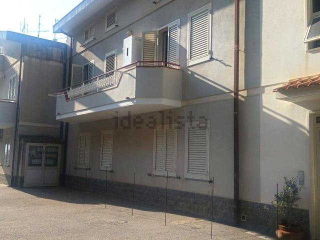 Appartamento in vendita di 135 m² in Via basso casale, 2