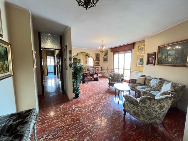Appartamento in vendita di 135 m² in Via Benedetto Croce, 15