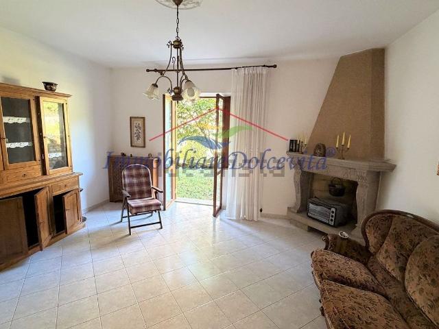 Appartamento in vendita di 135 m² in Via Giuseppe di Vittorio, 4