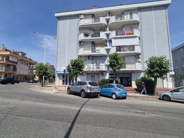 Appartamento in vendita di 135 m² in Via Giuseppe di Vittorio