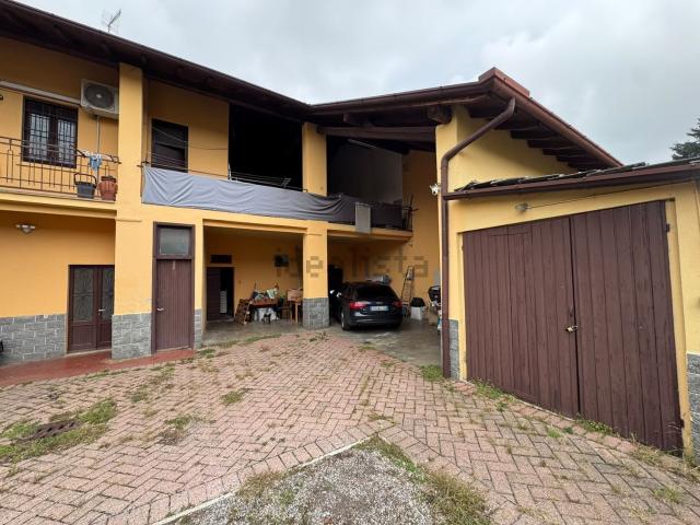 Appartamento in vendita di 135 m² in Via Giuseppe Verdi, 2
