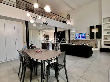 Appartamento in vendita di 135 m² in Via Giovanni Guidiccioni