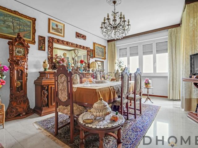 Appartamento in vendita di 135 m² in Via Giovanni Verga, 15