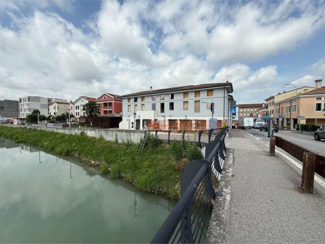 Appartamento in vendita di 135 m² in Via Guglielmo Marconi, 67