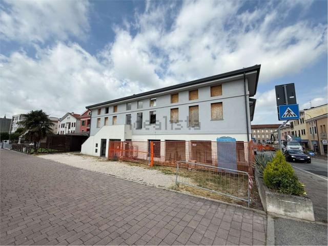 Appartamento in vendita di 135 m² in Via Guglielmo Marconi, 67